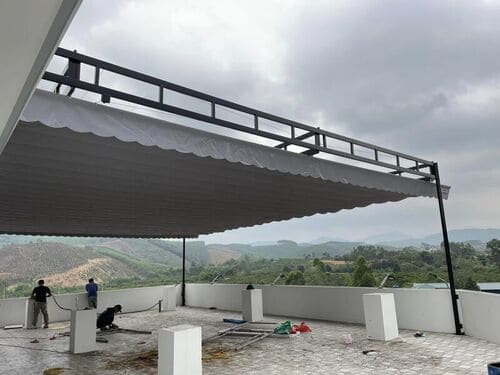 thi công mái che sân thượng (1)