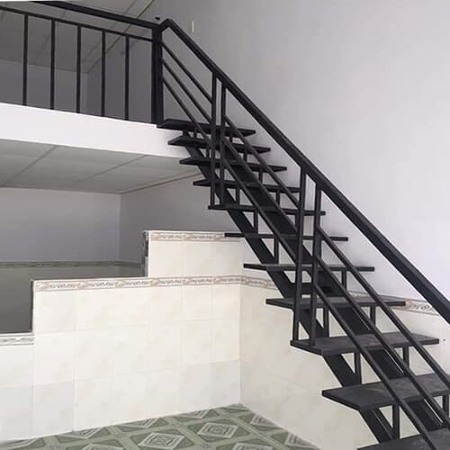 thiết kế thi công cầu thang sắt hộp tại đà nẵng (5)